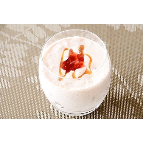 【濃いアーモンドミルクレシピ】ストロベリートフィーアーモンド