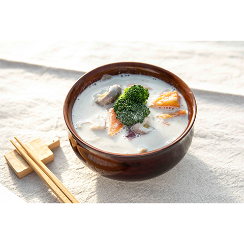 【濃いアーモンドミルクレシピ】濃いアーモンドミルクのごろごろ野菜のお味噌汁