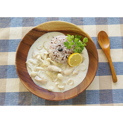 【濃いアーモンドミルクレシピ】アーモンドミルクの白いカレー