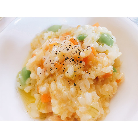 【濃いアーモンドミルクレシピ】夏野菜のクリーミーリゾット