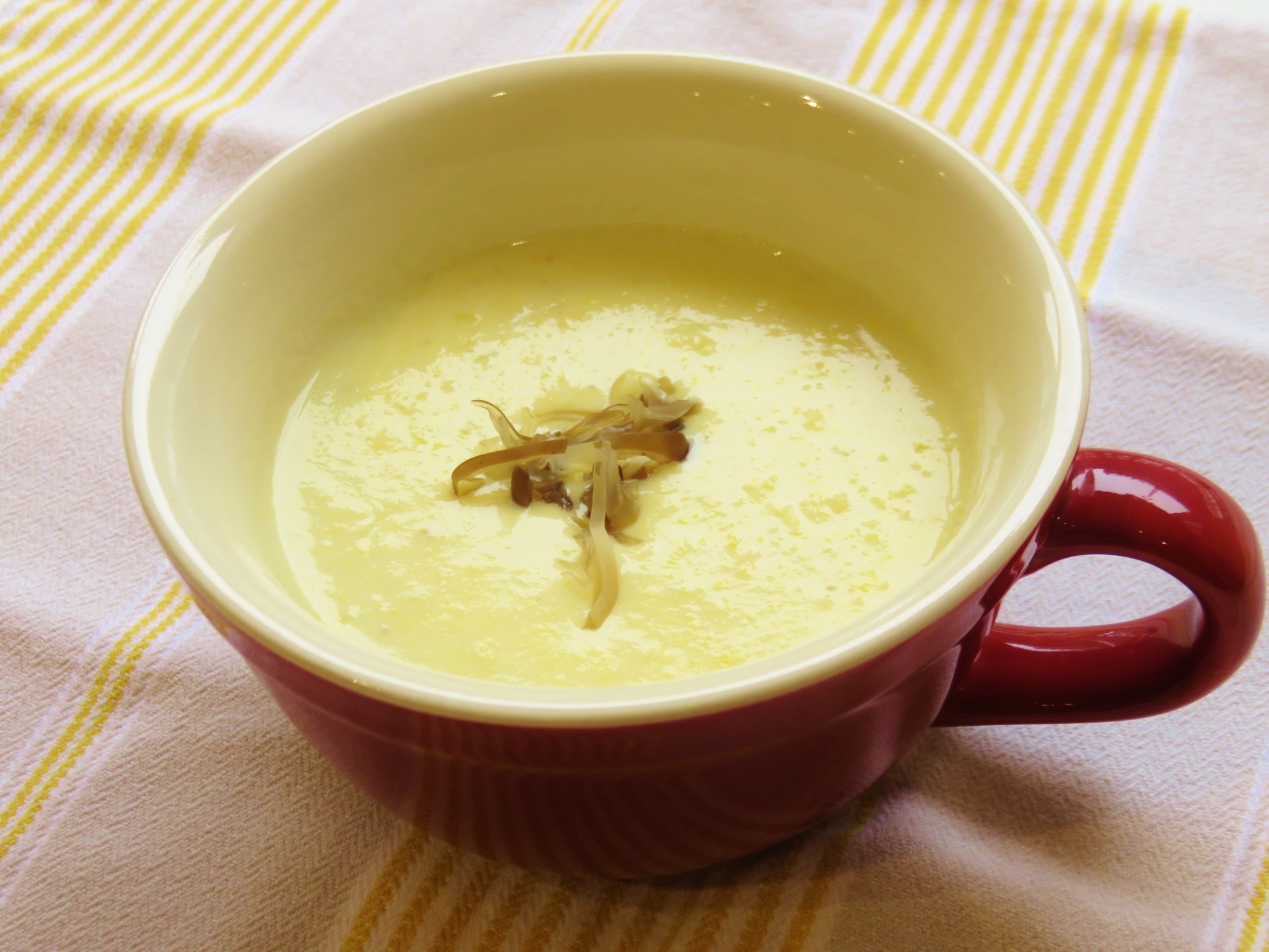 【濃いアーモンドミルクレシピ】とうもろこしの薬膳スープ