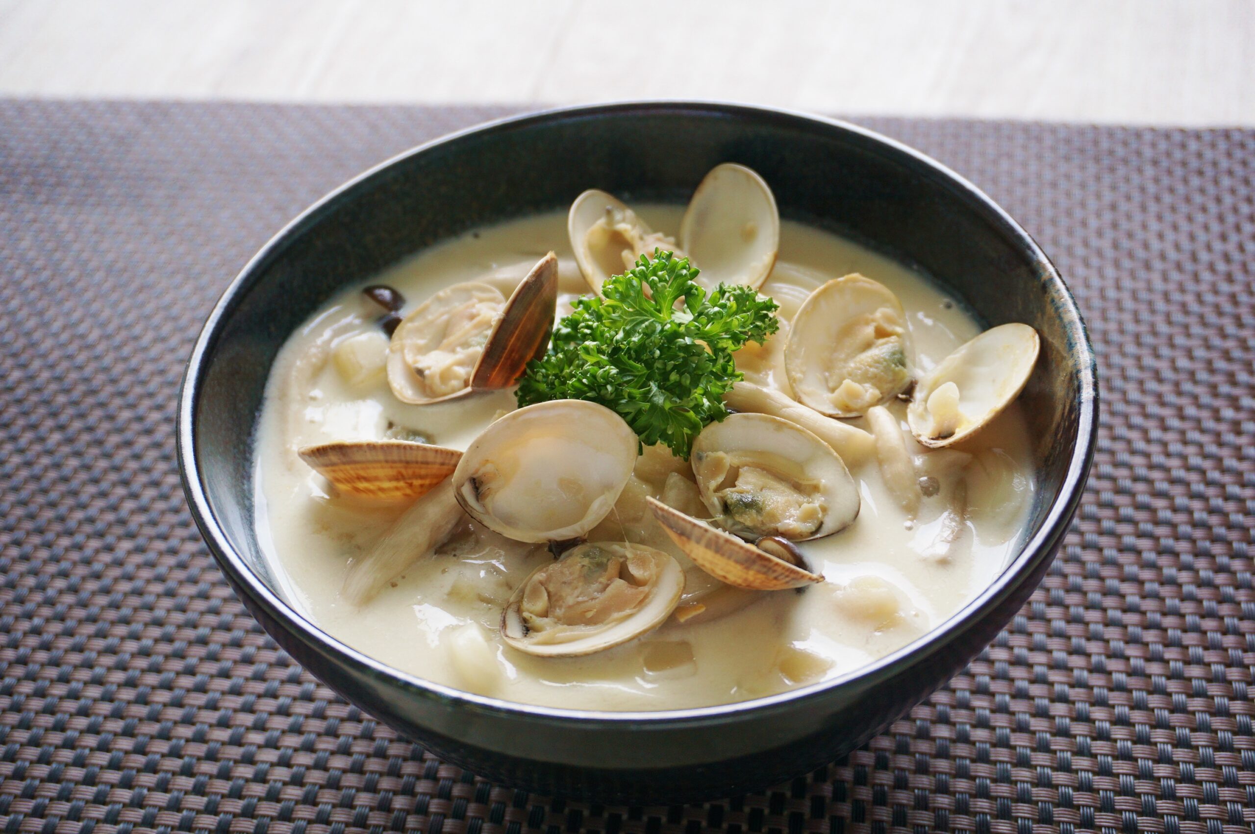 【濃いアーモンドミルクレシピ】アーモンドミルクのクラムチャウダーうどん