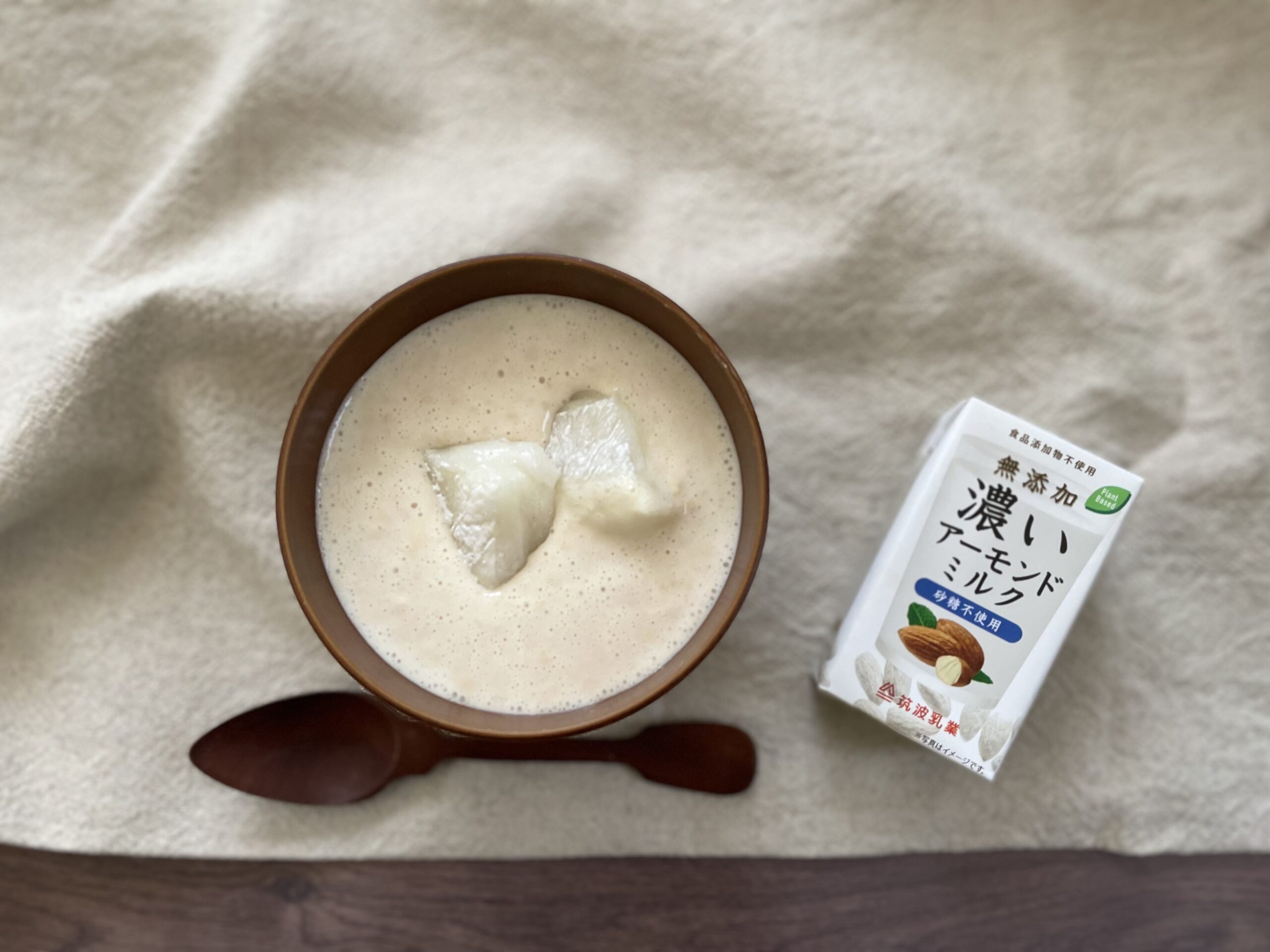【濃いアーモンドミルクレシピ】濃いアーモンドミルクの白いおしるこ